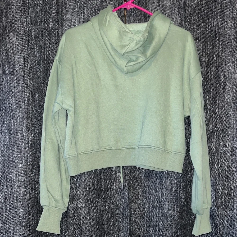 Energy Mint Cropped Hoodie - Picture 3 of 3
